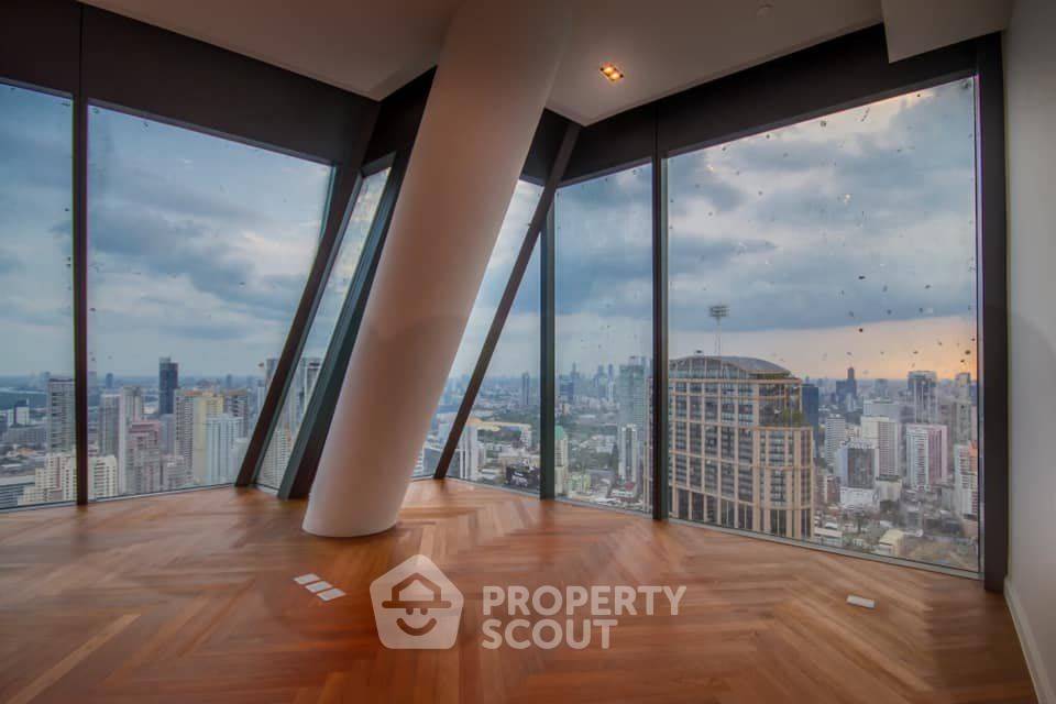 For SaleCondoSukhumvit, Asoke, Thonglor : 4-BR Condo at Marque Sukhumvit near BTS Phrom Phong