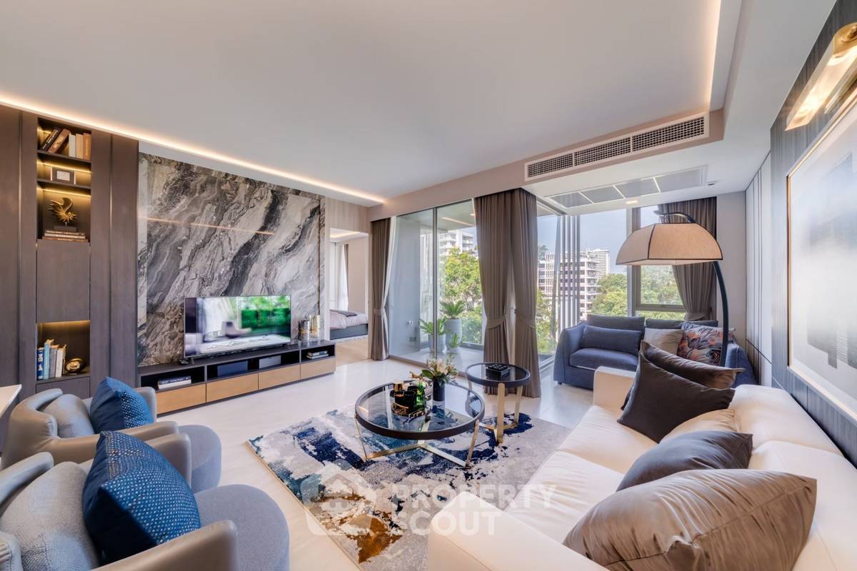 For SaleCondoSukhumvit, Asoke, Thonglor : 3-BR Condo at Fynn Sukhumvit 31 near MRT Sukhumvit