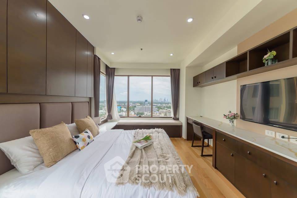 For SaleCondoSukhumvit, Asoke, Thonglor : 2-BR Condo at The Emporio Place near BTS Phrom Phong