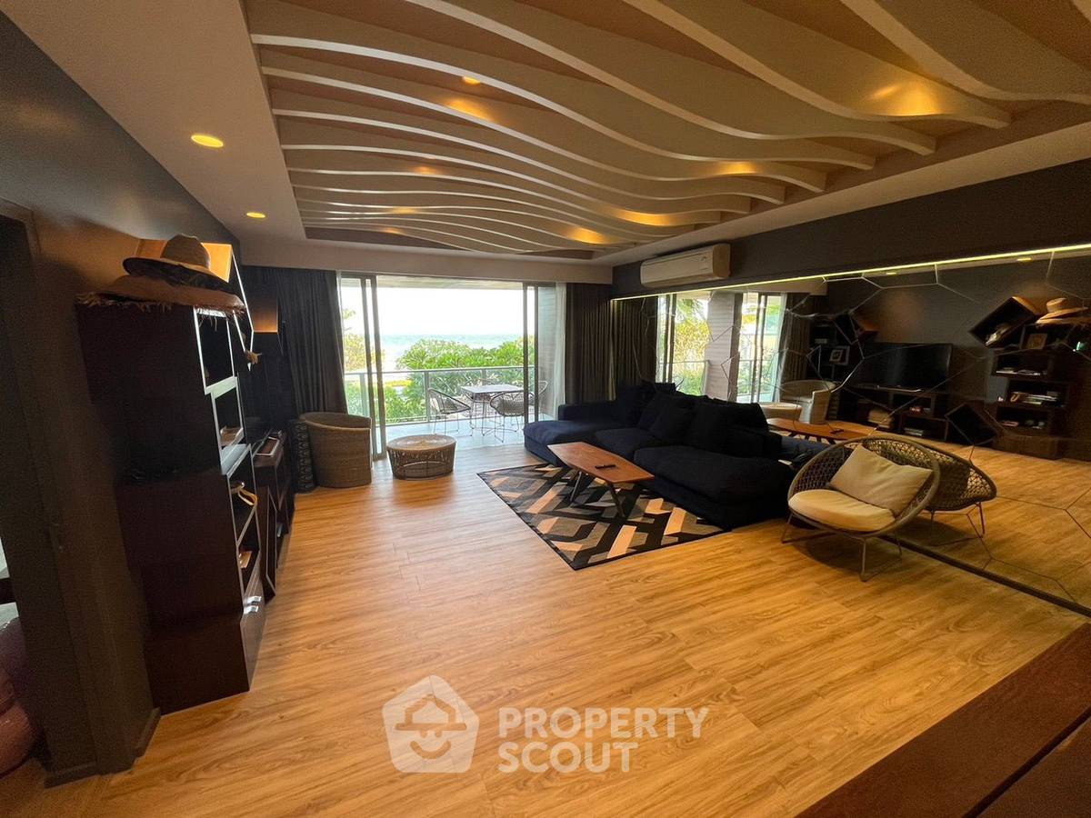 For SaleCondoCha-am Phetchaburi : 3-BR Condo at Baan Thew Talay Aquamarine close to Cha-Am Beach