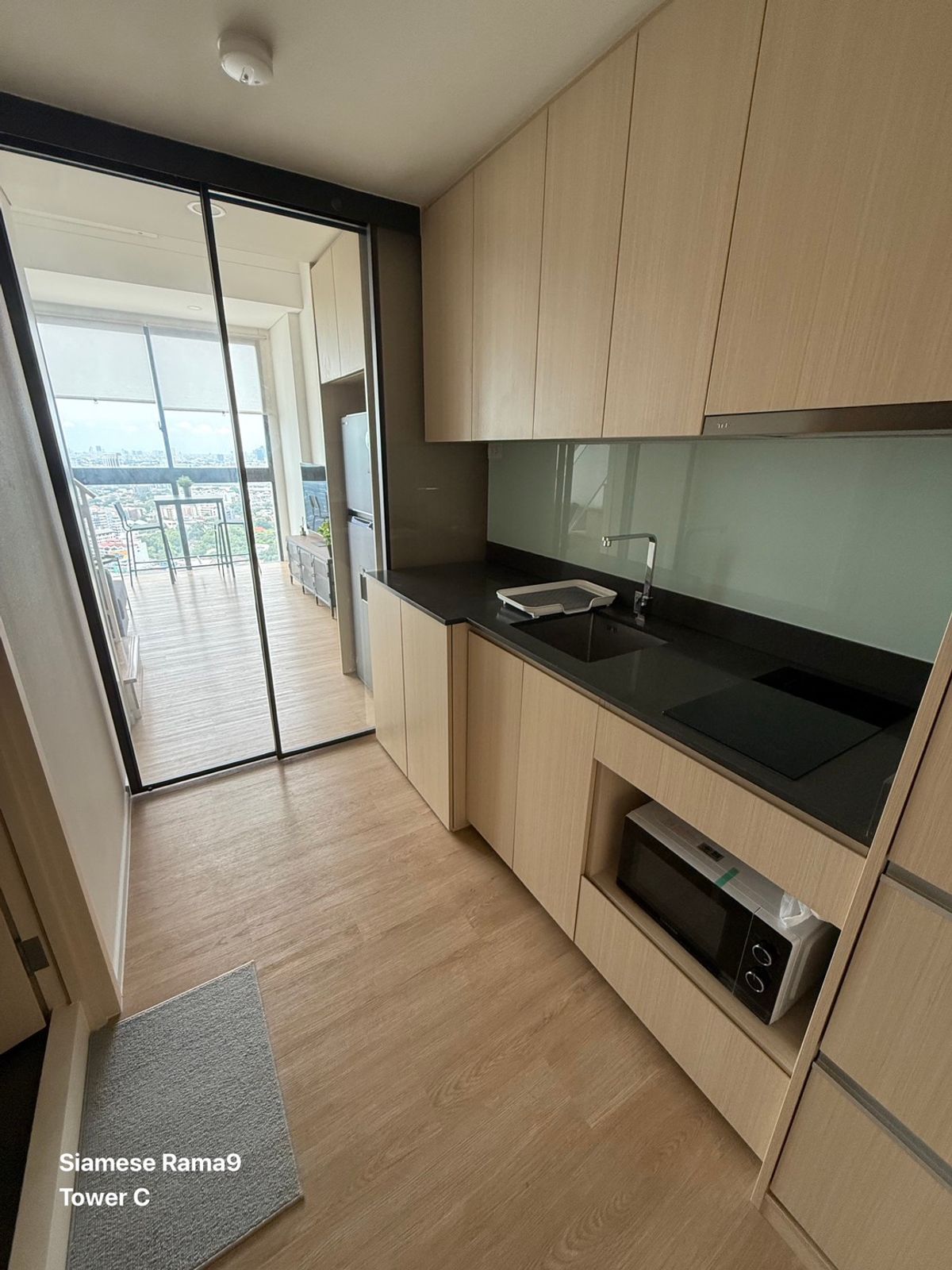 For RentCondoRama9, Petchburi, RCA : Landmark at MRT E Station (Rama 9) C 20, SQM area, 1BD (1 bedroom 1) Furniture, complete electrical appliances, ready for rent 23,000 baht/month