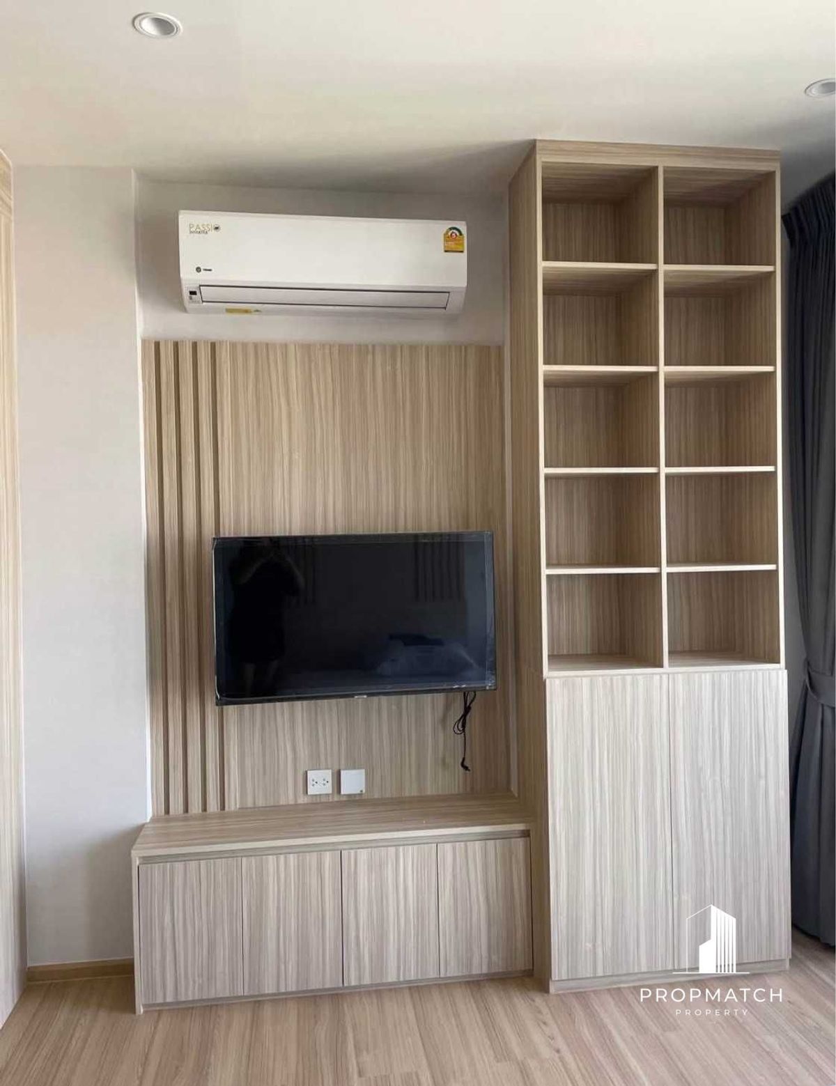 ให้เช่าคอนโดสุขุมวิท อโศก ทองหล่อ : ✨Flash Deal ✨MARU Ekkamai 2( 1Bed 1Bath 30SQM.) แต่งครบพร้อมอยู่ !! เพียง 26,000 บาทต่อเดือน Tel.0981315848 @propmatch