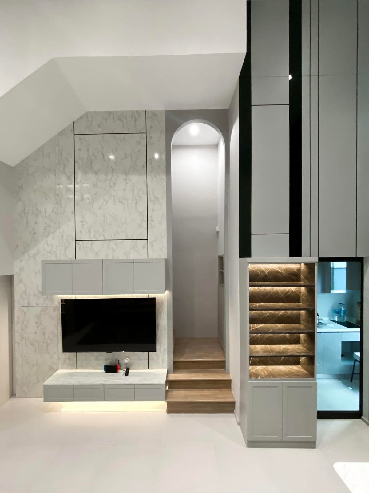 ขายทาวน์โฮมพัฒนาการ ศรีนครินทร์ : ขายทาวน์โฮม 3 ชั้นครึ่ง ตกแต่งครบ ทำเลทอง อ่อนนุช17 / พัฒนาการ20 / พัฒนาการ30