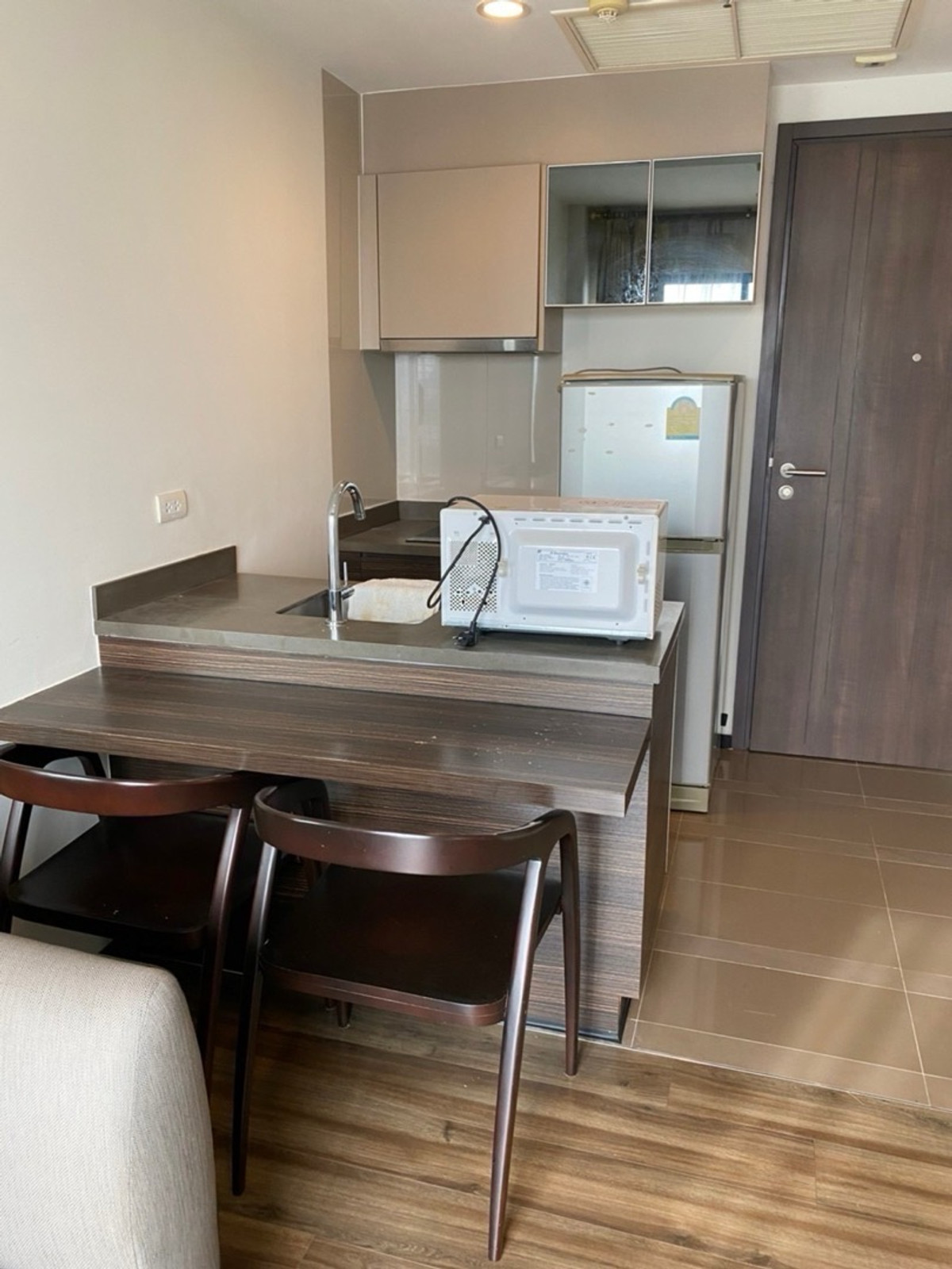 ให้เช่าคอนโดวงเวียนใหญ่ เจริญนคร : TEAL Sathorn - Taksin (ทีล สาทร - ตากสิน) (1bed1bath 33sqm)