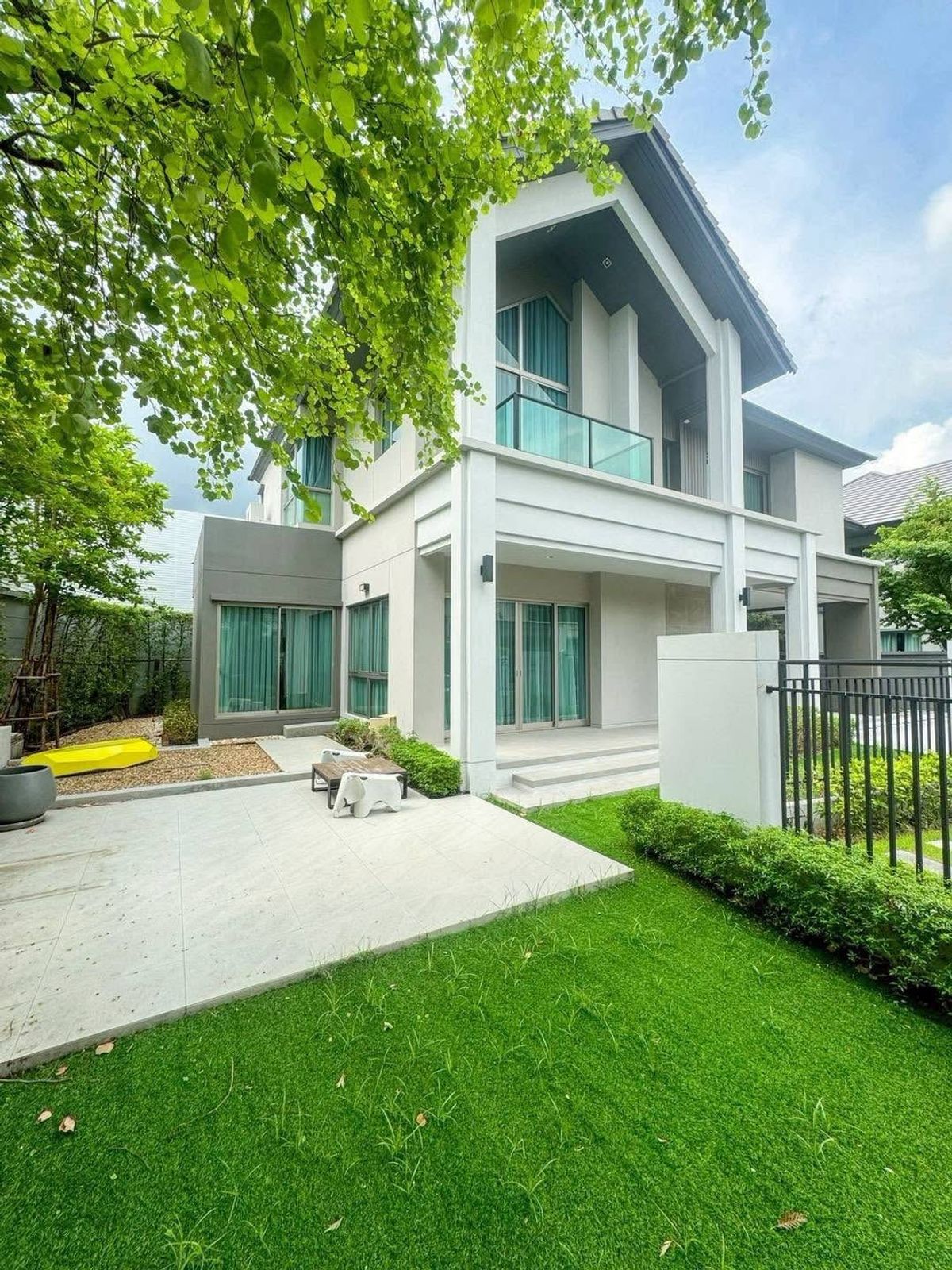HouseSeri Thai, Ramkhamhaeng Nida : Sell/rent Bangkok Boulevard Signature Lat Phrao Seri Thai, near The Mall Bangkapi
