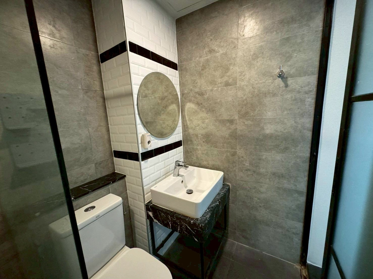 ขายคอนโดปิ่นเกล้า จรัญสนิทวงศ์ : 🚆mrtสิรินธร🚆  ขาย บริกซ์ คอนโดมิเนียม จรัญฯ64🔥