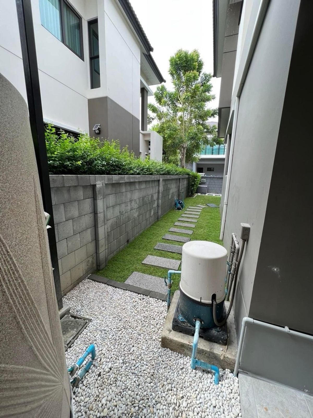 ขายบ้านบางนา แบริ่ง ลาซาล : 📢👇 ลงทุนวันนี้ รับรายได้ทันที!ปล่อยเช่าคุ้ม(Yield 5.8%)อยู่เองก็ได้ ใกล้เมกา ใกล้โรงเรียนนานาชาติชั้นนำ และ แหล่งช้อปปิ้ง