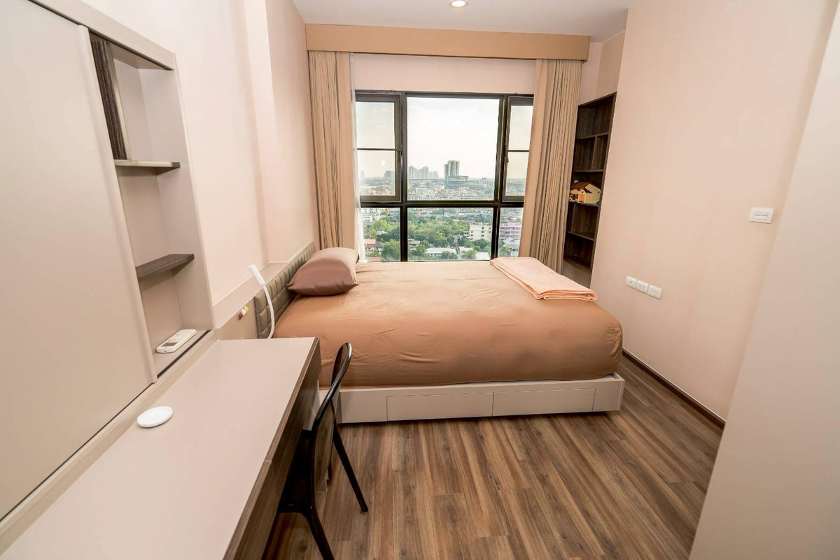 For RentCondoWongwianyai, Charoennakor : Teal Sathorn - Taksin (Taksin - Taksin) (1Bed1bath 35SQM)