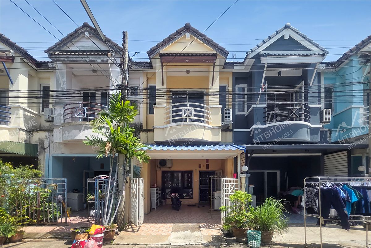 For SaleTownhomeNonthaburi, Bang Yai, Bangbuathong : Rom Pho Village, Bang Bua Thong, complete (on Bang Kruai-Sai Noi Road) near the sky train