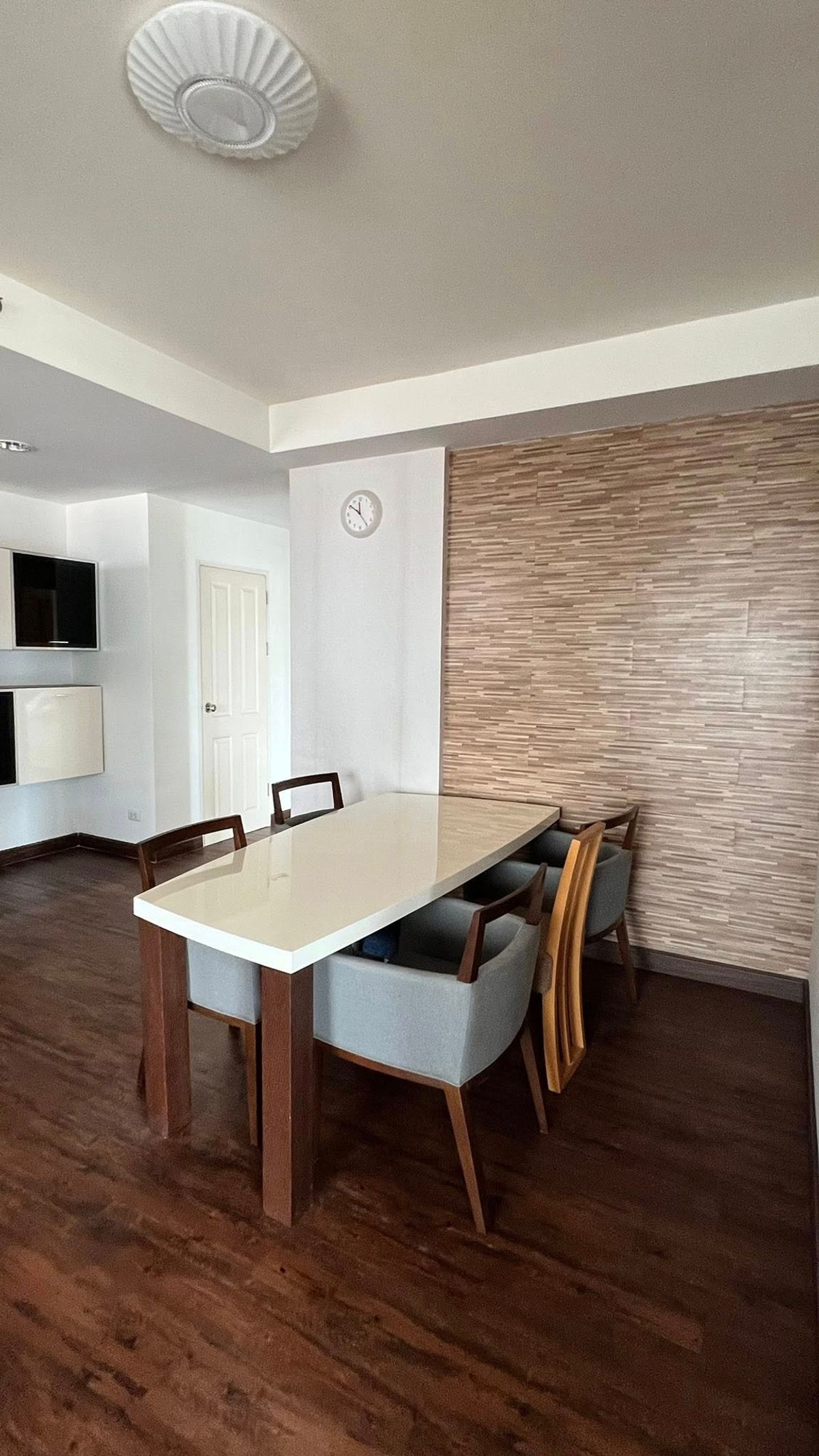 For RentCondoWongwianyai, Charoennakor : 🔥 Condo for rent, Supalai River Place 🔥 Interested in Line: @436eaqax