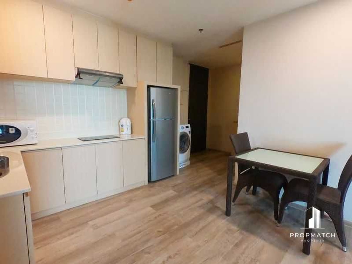 For RentCondoSukhumvit, Asoke, Thonglor : ✨flash deal ✨NOBLE REMIX Thonglor (1Bed 1Bath 46SQM.) Completely decorated !! Only 25,000 baht per month Tel.0981315848 @PropMatch
