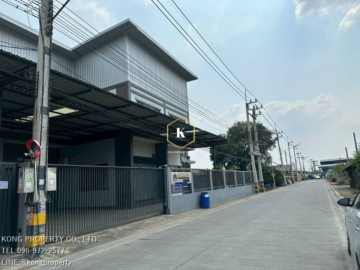 For RentWarehouseMahachai Samut Sakhon : For rent, purple area, economic road 1, Krathum Baen, Samut Sakhon area 600 sqm.