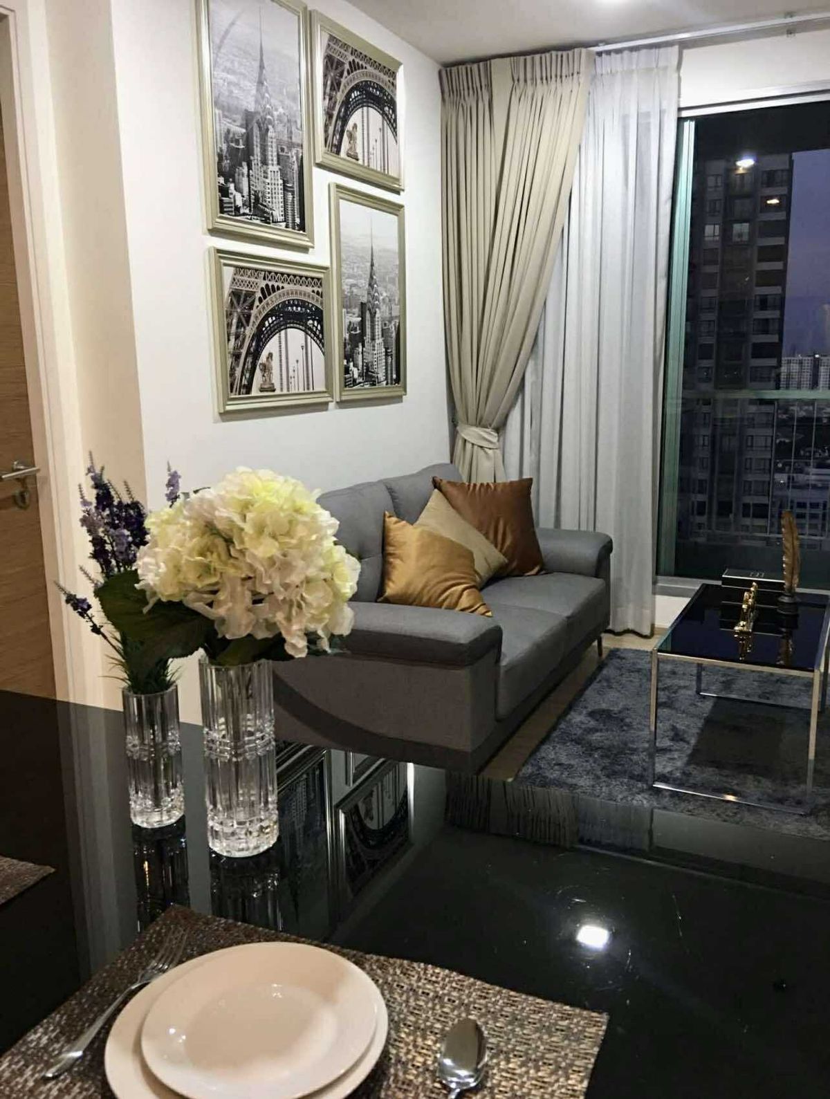 For RentCondoOnnut, Udomsuk : Beautiful room at the cover. There is a RHYTHM Sukhumvit 50 - 2 bedroom. 2 bathrooms - views, not blocked - fully furnished. Ready to move in