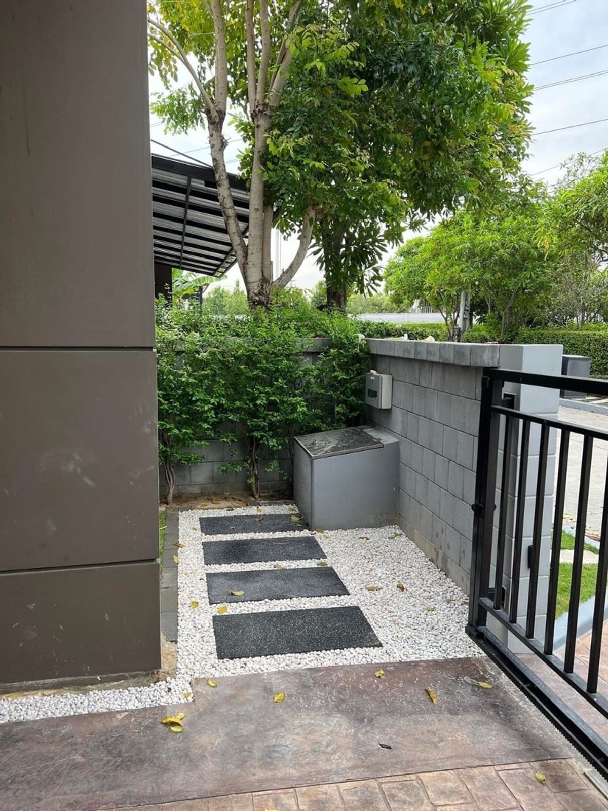 ขายบ้านบางนา แบริ่ง ลาซาล : 📢👇 ลงทุนวันนี้ รับรายได้ทันที!ปล่อยเช่าคุ้ม(Yield 5.8%)อยู่เองก็ได้ ใกล้เมกา ใกล้โรงเรียนนานาชาติชั้นนำ และ แหล่งช้อปปิ้ง