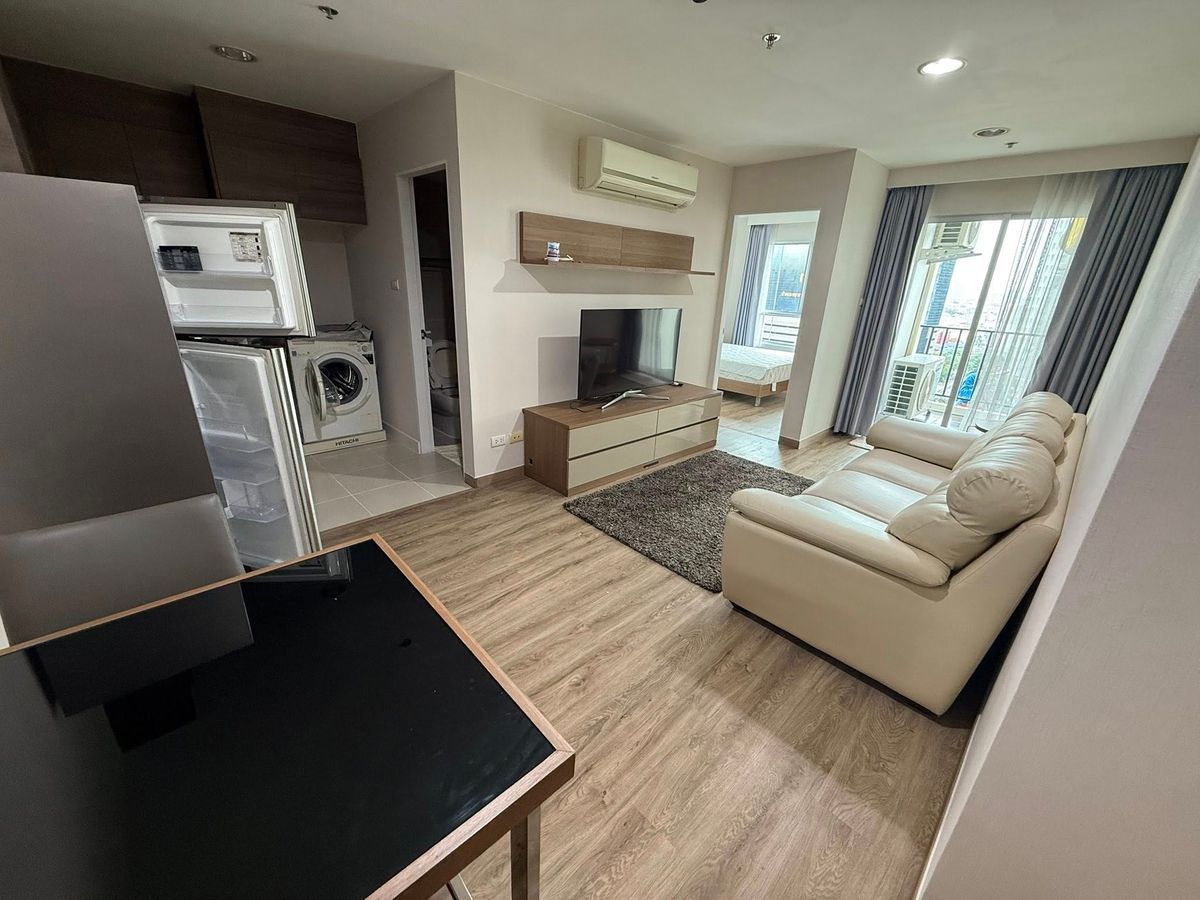For RentCondoRama9, Petchburi, RCA : 🔑 Condo rental Belle Grand Rama 9, good price 💸 Near MRT 🏙️