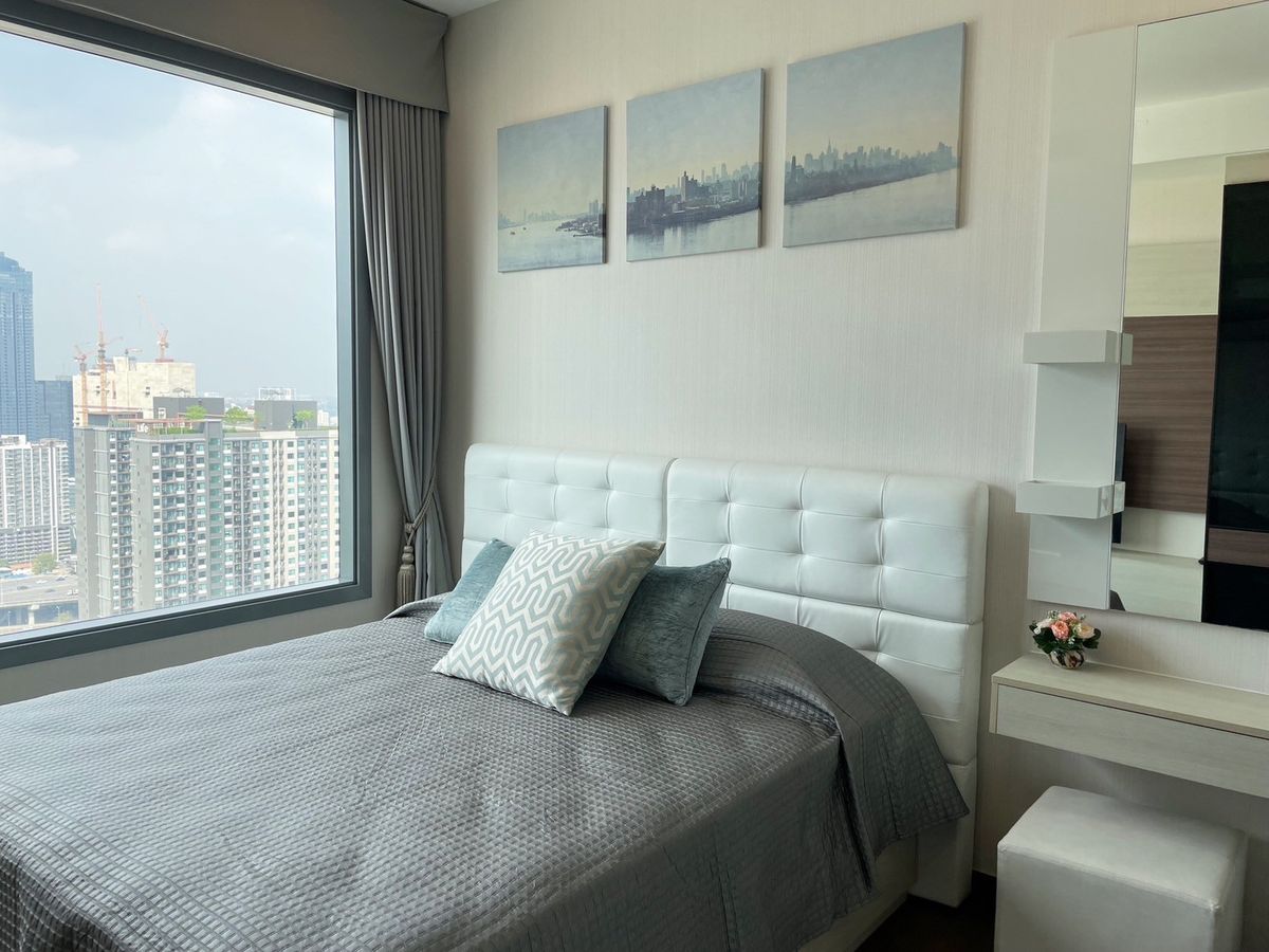 For RentCondoRama9, Petchburi, RCA : FOR RENT | 2 bedrooms 65 sq.m., high class 30+.Fully Furnisded, ready to move in