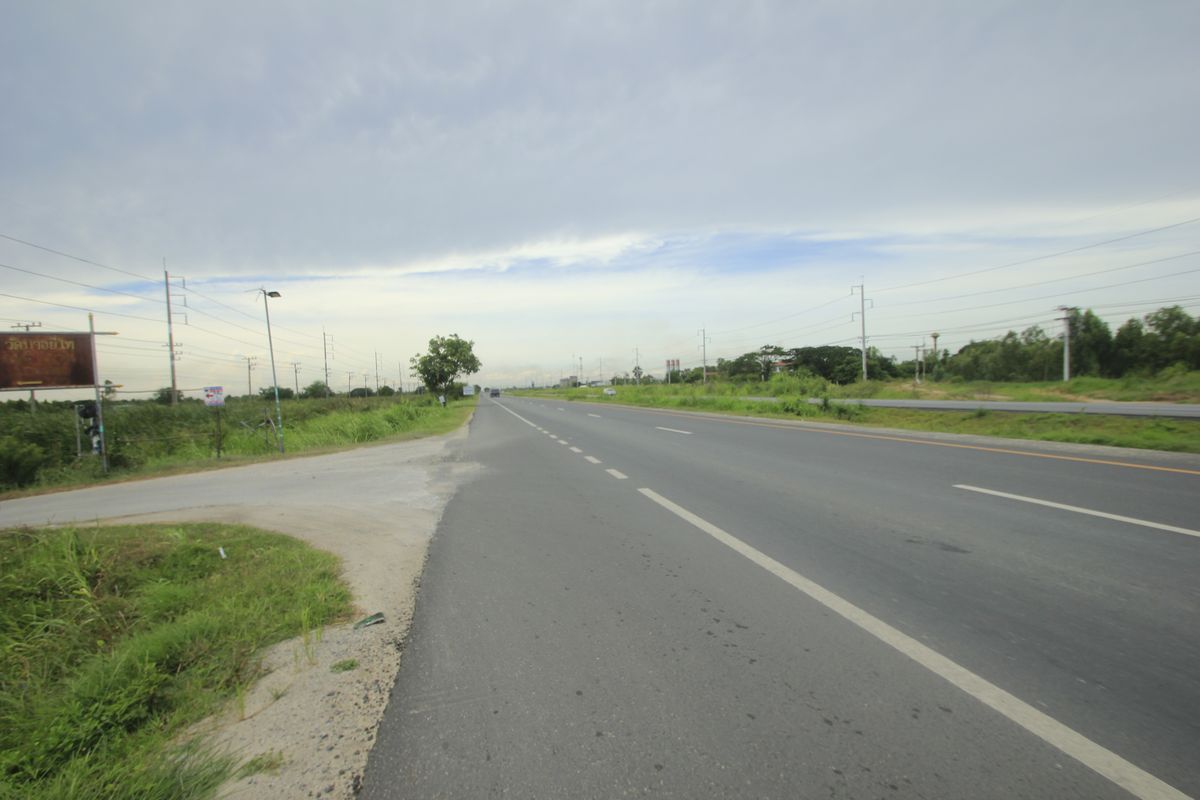 ขายที่ดินอยุธยา : ขายที่ดินบางไทรพระนครศรีอยุธยา น้ำไม่ท่วม ถนนปทุมธานีสามโคกเสนา ที่ดินถมแล้ว 6-3-11.5ไร่ ใกล้นิคมบ้านแพน ที่ดินสร้างบ้าน หอพัก โกดังเก็บสินค้า ศูนย์กระจายสินค้า 6,500บาท/วา