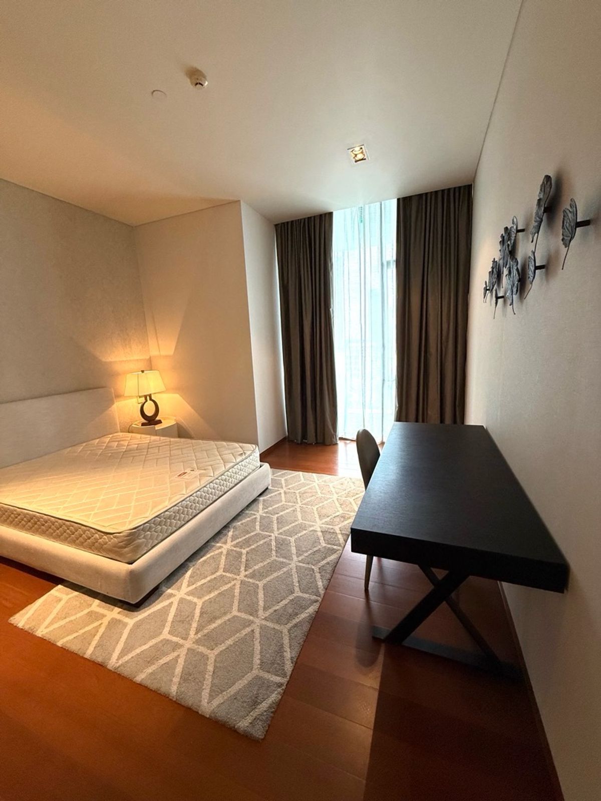 ให้เช่าคอนโดสาทร นราธิวาส : 🔥ให้เช่าด่วน 🔥The Sukhothai Residences Sathorn ห้อง Duplex 2 ห้องนอน 2 ห้องน้ำ ตกแต่ง Luxury Modern Classic ❗