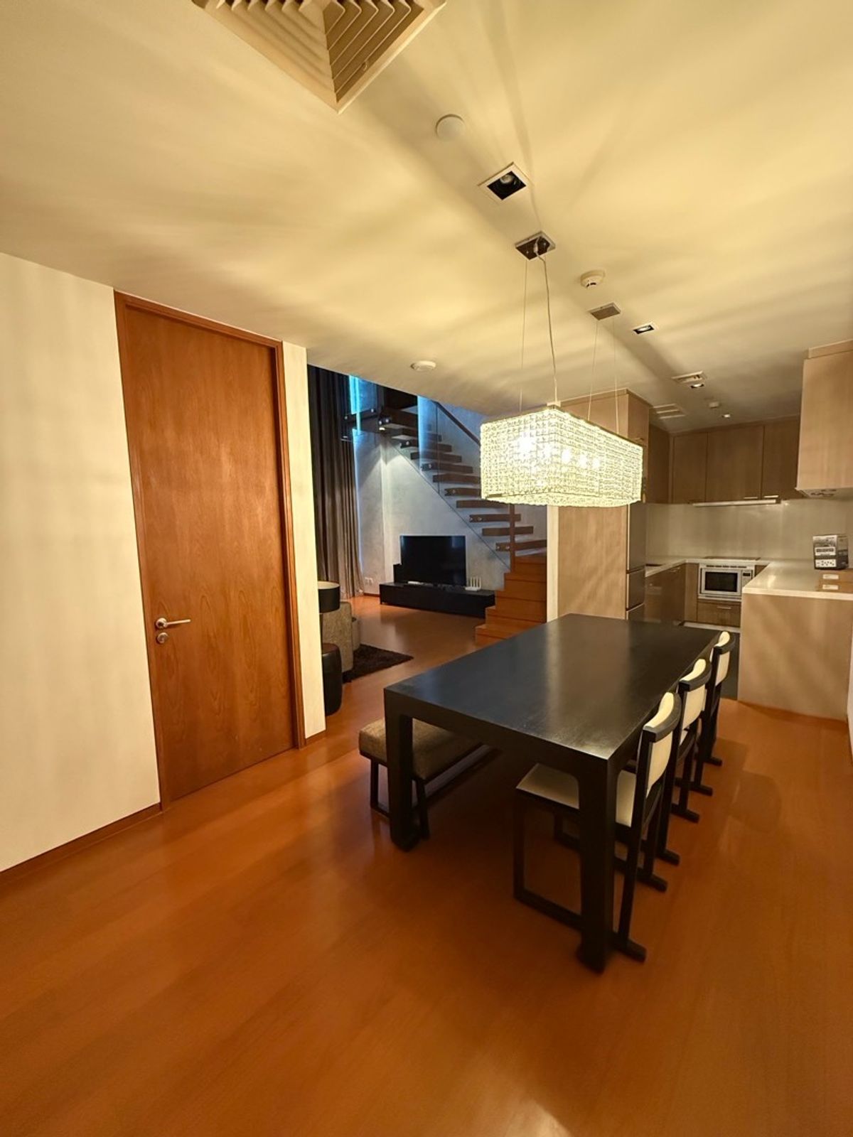 ให้เช่าคอนโดสาทร นราธิวาส : 🔥ให้เช่าด่วน 🔥The Sukhothai Residences Sathorn ห้อง Duplex 2 ห้องนอน 2 ห้องน้ำ ตกแต่ง Luxury Modern Classic ❗