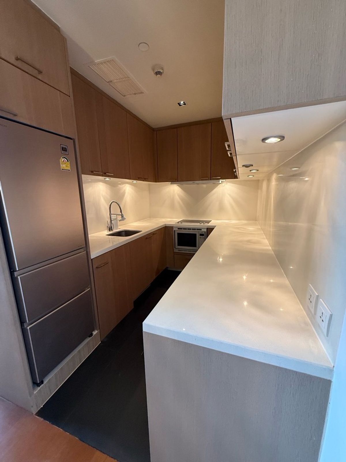 ให้เช่าคอนโดสาทร นราธิวาส : 🔥ให้เช่าด่วน 🔥The Sukhothai Residences Sathorn ห้อง Duplex 2 ห้องนอน 2 ห้องน้ำ ตกแต่ง Luxury Modern Classic ❗