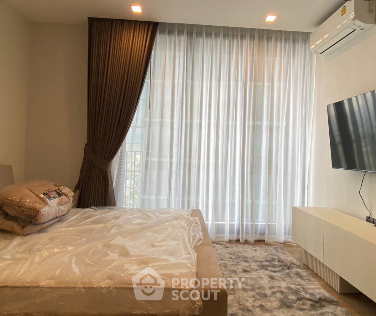 For RentCondoAri,Anusaowaree : 1-BR Condo at Noble Around Ari near BTS Ari