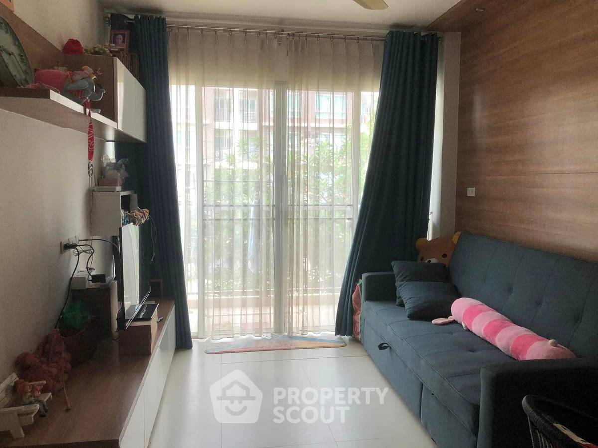 For RentCondoHuahin, Prachuap Khiri Khan, Pran Buri : 1-BR Condo at The Seacraze Condominium Hua Hin close to Khao Takiab beach
