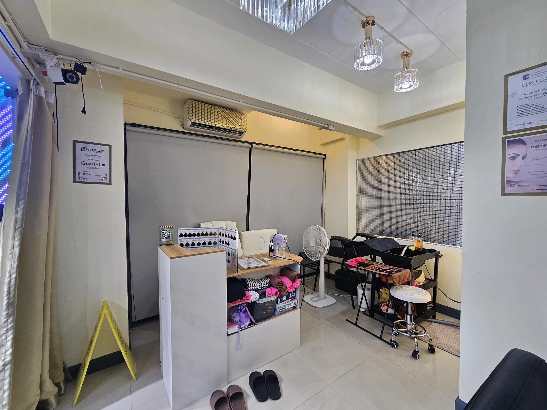 ให้เช่าร้านค้า/ตลาดนัดโชคชัย4 ลาดพร้าว71 : เช่าร้าน ​@4,500 ฿​ ติดถนน​ซอยทางลัด