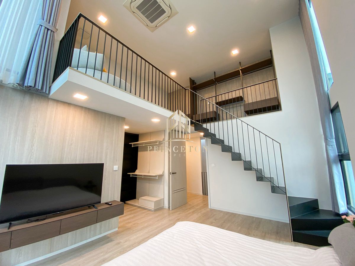 HousePattanakan, Srinakarin : Luxury Home for Sale or Rent at VIVE Krungthep Kreetha Comes with a Private Swimming Pool 📞092-4252445