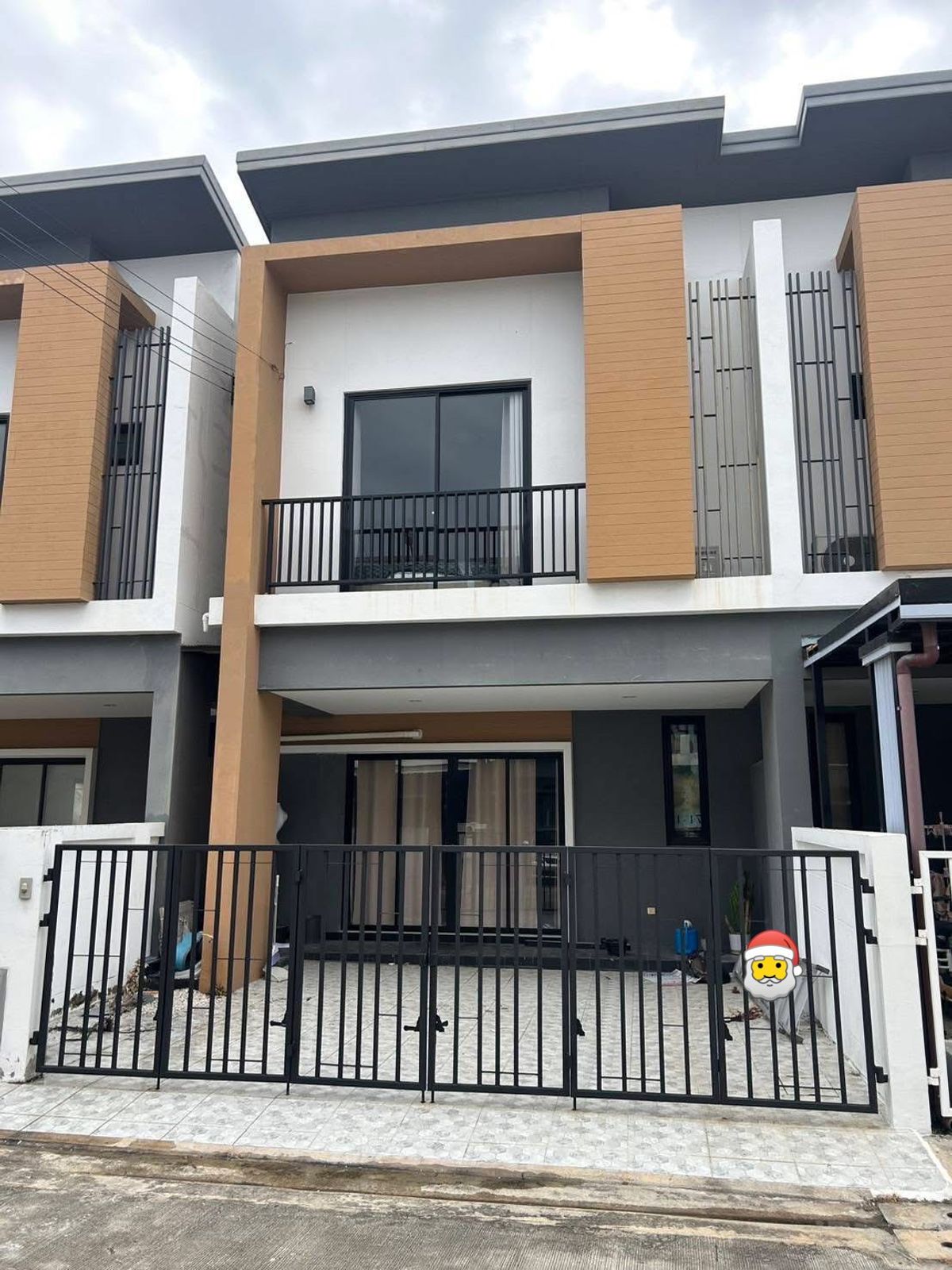 For RentTownhomeNonthaburi, Bang Yai, Bangbuathong : 🏡 Townhome for rent, good location, complete function immediately! 📍 Village Village, ready - Lat Pla Duk Temple