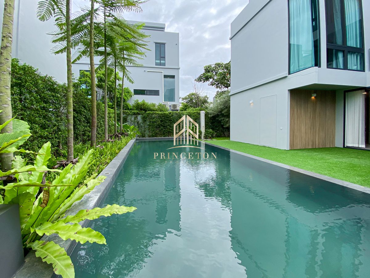 HousePattanakan, Srinakarin : Luxury Home for Sale or Rent at VIVE Krungthep Kreetha Comes with a Private Swimming Pool 📞092-4252445