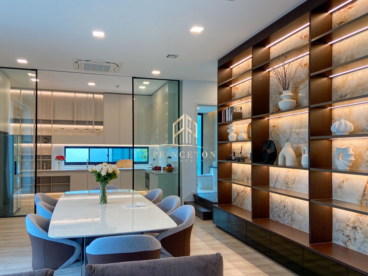 HousePattanakan, Srinakarin : Luxury Home for Sale or Rent at VIVE Krungthep Kreetha Comes with a Private Swimming Pool 📞092-4252445