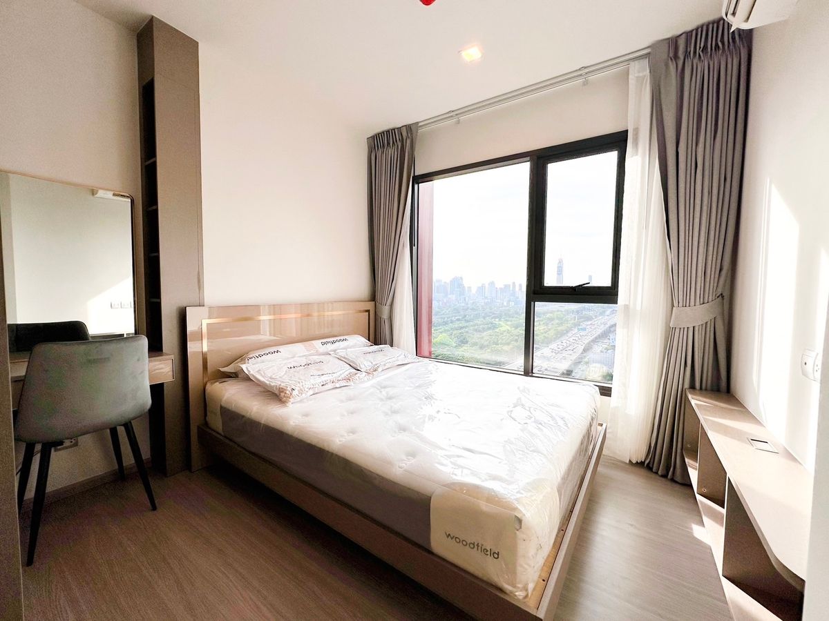 For RentCondoRama9, Petchburi, RCA : For Rent Life Asoke Hype 1 Bed Plus Unit