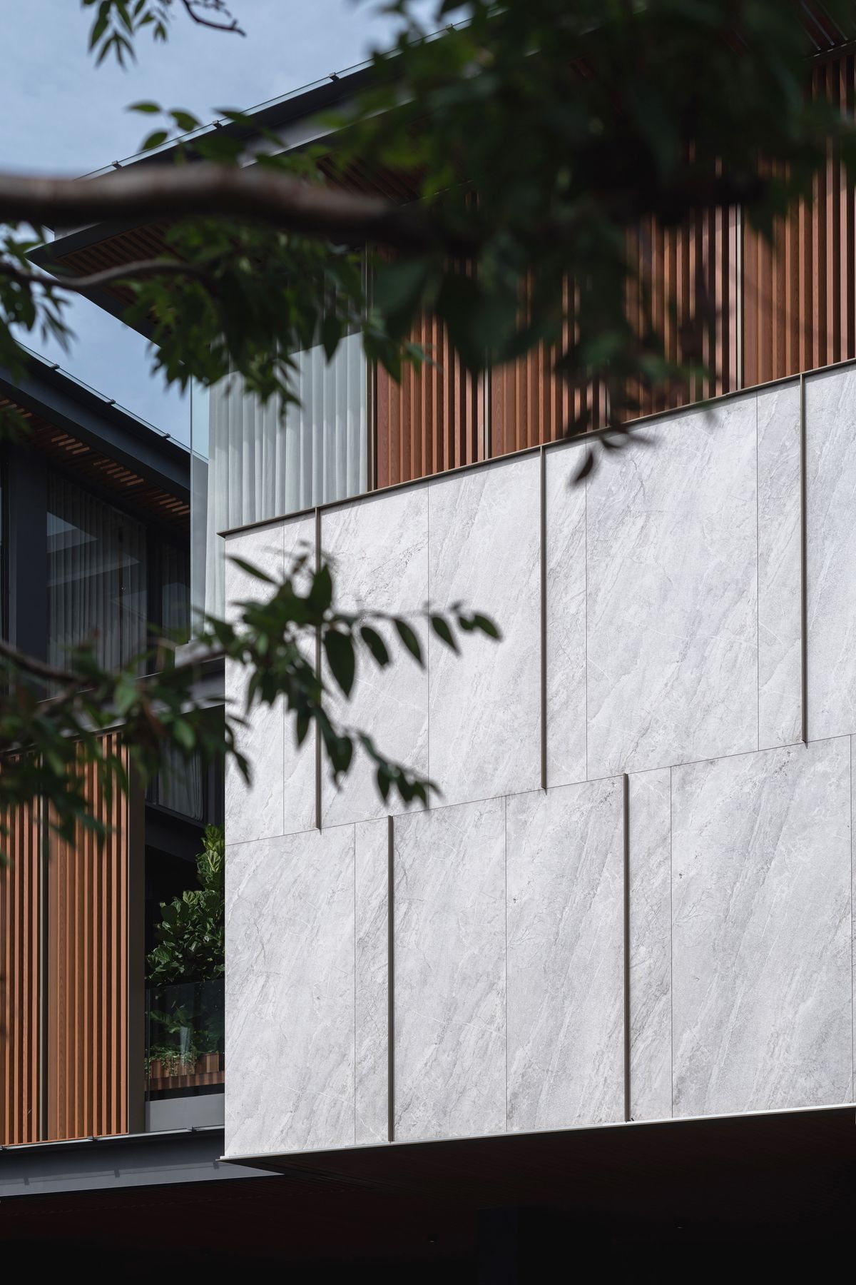 For SaleHouseBang Sue, Wong Sawang, Tao Pun : 3 -storey detached house for sale. Sonle Residences project (Sunle Residence), Ratchadaphisek, near MRT Wongsawang, only 900 meters, with a large private pool and a large Courtyard.