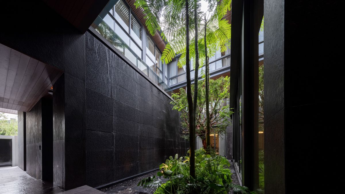 For SaleHouseBang Sue, Wong Sawang, Tao Pun : 3 -storey detached house for sale. Sonle Residences project (Sunle Residence), Ratchadaphisek, near MRT Wongsawang, only 900 meters, with a large private pool and a large Courtyard.