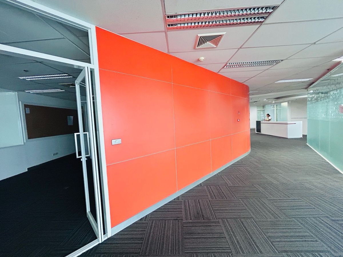 ให้เช่าสำนักงานนนทบุรี บางใหญ่ บางบัวทอง : ให้เช่า - สำนักงานเซ็นทรัลพลาซ่า แจ้งวัฒนะ ติดหน้า “MRT แจ้งวัฒนะ-ปากเกร็ด 26 และ 28”   ห่างจากทางขึ้นทางด่วนเพียง 1.4 กม. (ต่อรองได้)