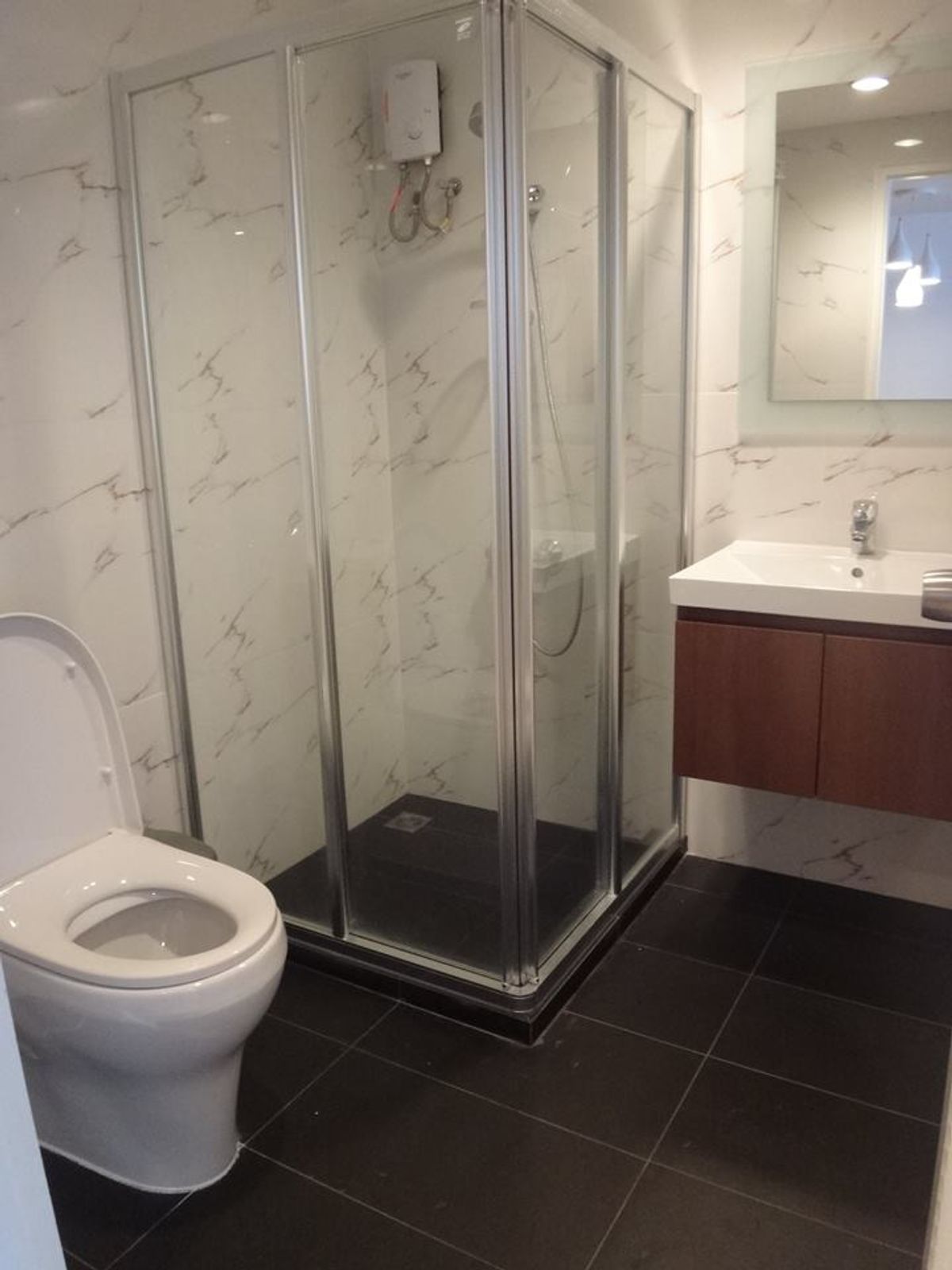 For RentCondoSilom, Saladaeng, Bangrak : Silom Terrace【𝐑𝐄𝐍𝐓】🔥Warm yet modern, every square meter is perfectly designed.🔥  Contact Line ID: @hacondo