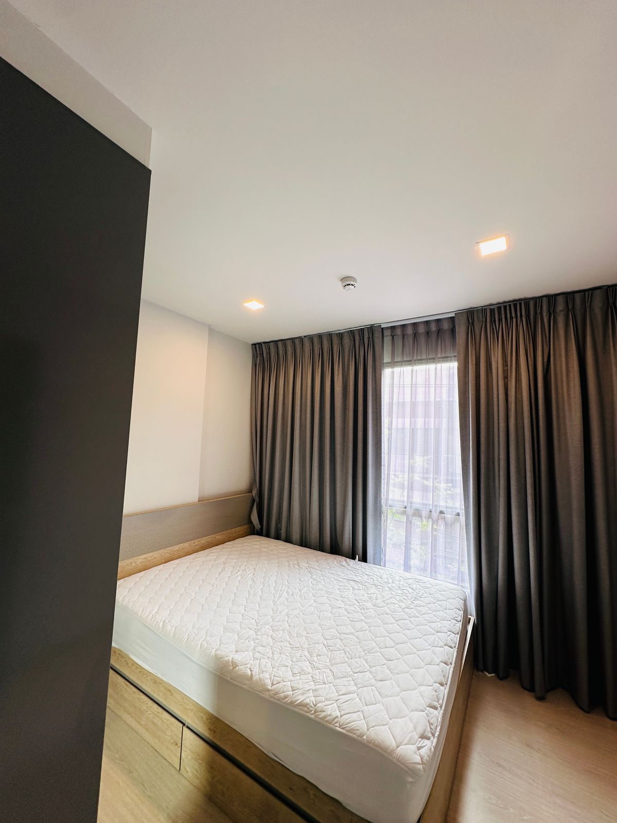 For RentCondoRatchathewi,Phayathai : 🔥 Condo for rent, The Tree Din Daeng - Ratchaprarop 💸 Just 13,000 baht/month | complete decoration room!