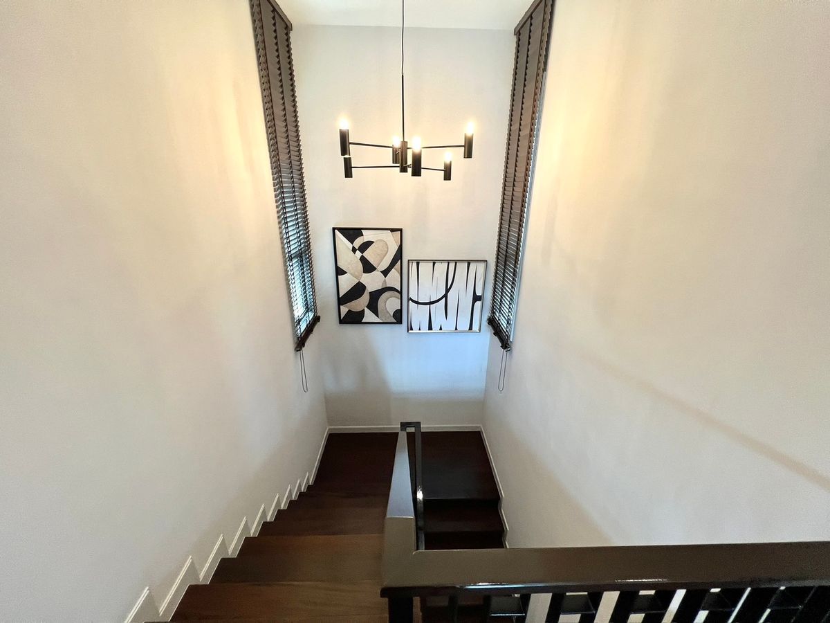 ขายบ้านนวมินทร์ รามอินทรา : 🏛️Bangkok Boulevard Signature รามอินทรา - วัชรพล🔥บ้านเดี่ยว 2 ชั้น ขนาด 391 ตร.ม. 87.4 ตร.ว. | 4 ห้องนอน 5 ห้องน้ำ 4 ที่จอด เริ่ม 20 MB ติดต่อนัดชม Tel.0922635410 (เอิร์ธ)