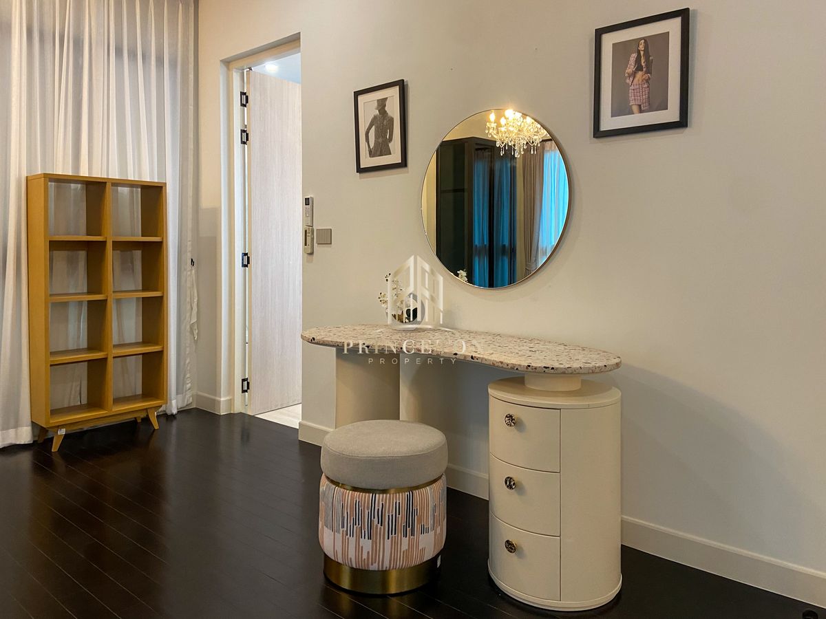 ให้เช่าบ้านเลียบทางด่วนรามอินทรา : ดิ ออเนอร์ โยธินพัฒนา บ้านเดี่ยวสไตล์ Private Pool Villa 3 ชั้น ระดับ Super Luxury 📞092-4252445 The Honor Yothinpattana