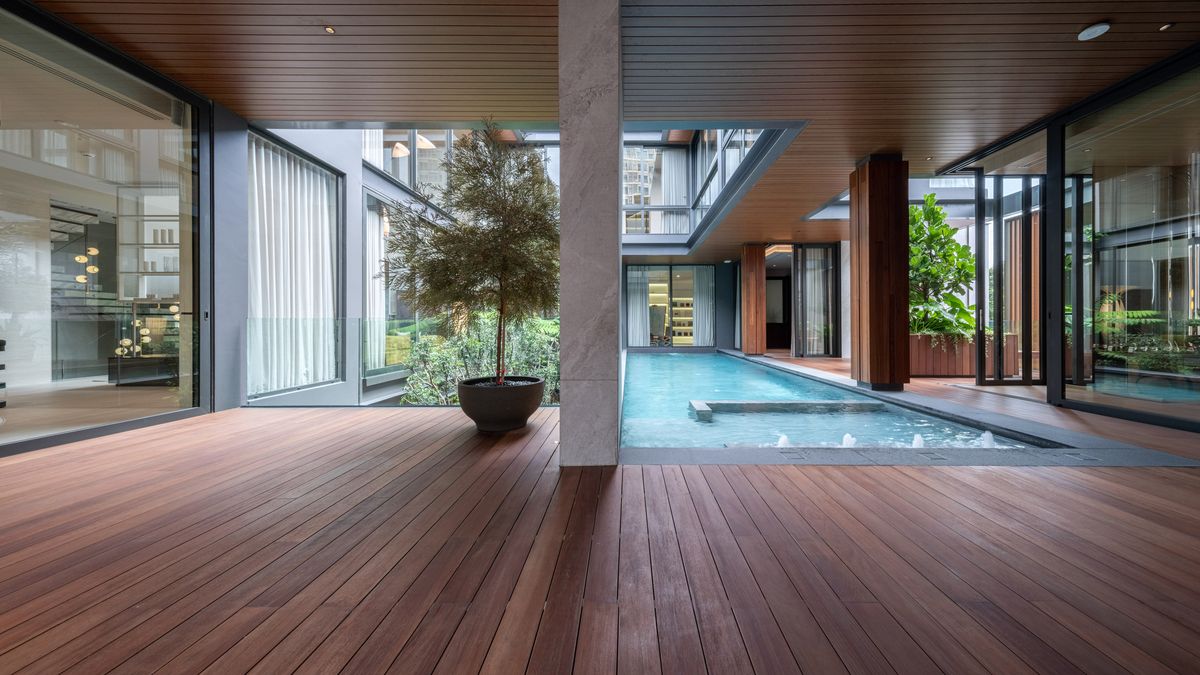 For SaleHouseBang Sue, Wong Sawang, Tao Pun : 3 -storey detached house for sale. Sonle Residences project (Sunle Residence), Ratchadaphisek, near MRT Wongsawang, only 900 meters, with a large private pool and a large Courtyard.