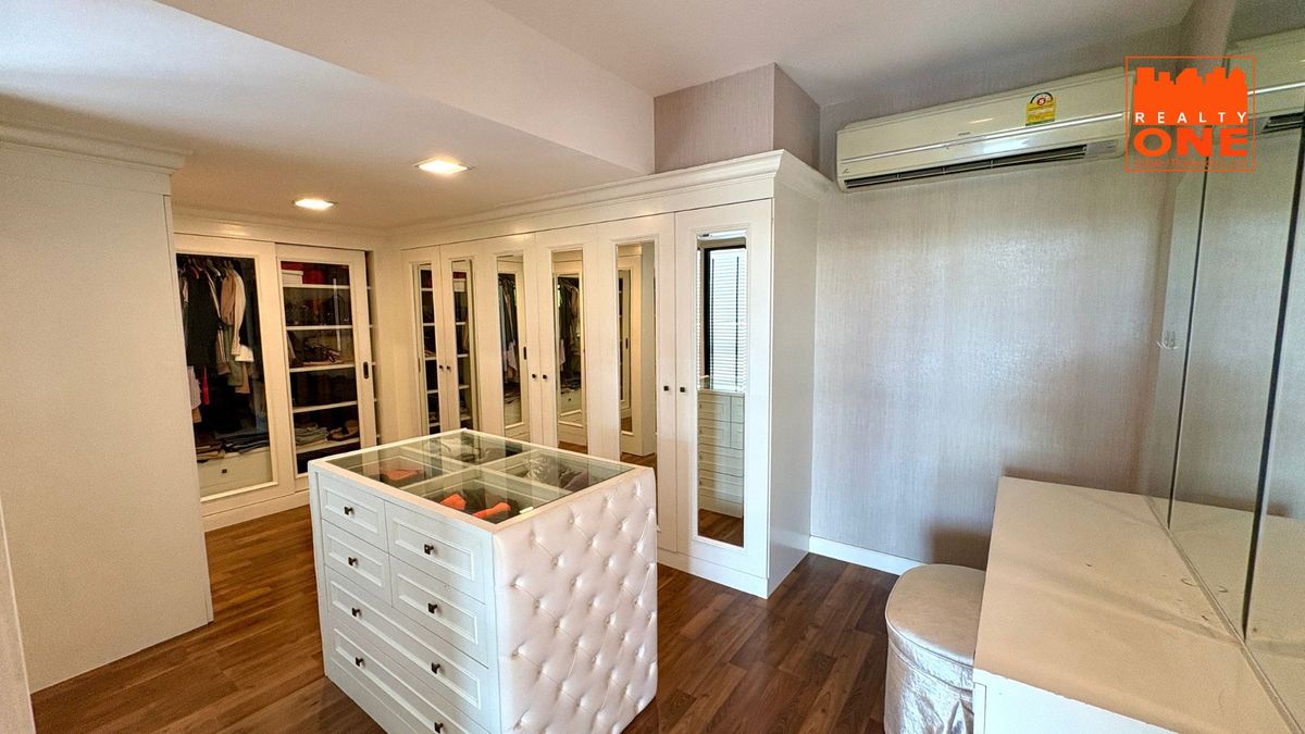 For SaleHouseRama 2, Bang Khun Thian : Corner Detached House for Sale – Mantana Rama 2 – Thien Thale Largest House Type | Prime Corner Plot | Beautifully Decorated