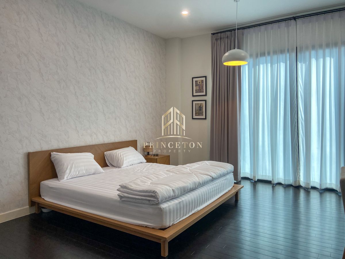 ให้เช่าบ้านเลียบทางด่วนรามอินทรา : ดิ ออเนอร์ โยธินพัฒนา บ้านเดี่ยวสไตล์ Private Pool Villa 3 ชั้น ระดับ Super Luxury 📞092-4252445 The Honor Yothinpattana