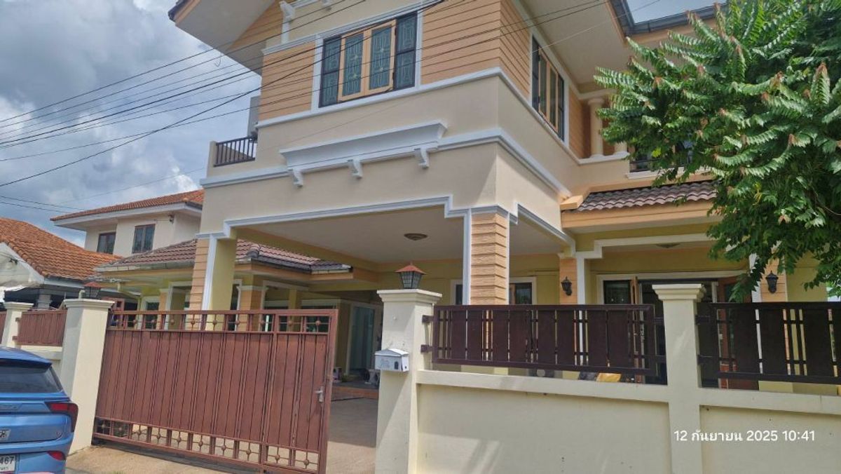 ให้เช่าบ้านนครปฐม : ให้เช่าบ้านเดี่ยว 2 หลังติดกัน หมู่บ้านสหพร ศาลายา ขนาด 1 งาน 5 ตร.ว. ติดกับมหาวิทยาลัยมหิดล ใกล้สถานีรถไฟศาลายา