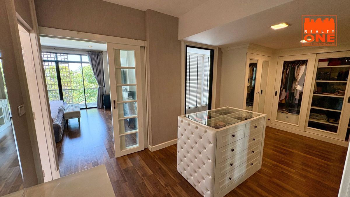 For SaleHouseRama 2, Bang Khun Thian : Corner Detached House for Sale – Mantana Rama 2 – Thien Thale Largest House Type | Prime Corner Plot | Beautifully Decorated