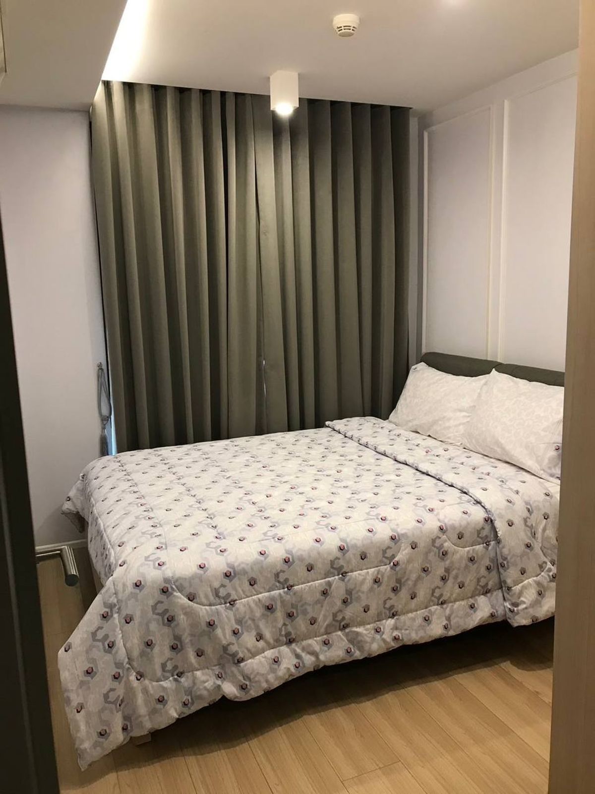 ขายคอนโดราชเทวี พญาไท : Maestro 12 Ratchathewi【𝐒𝐄𝐋𝐋 & 𝐑𝐄𝐍𝐓】🔥โทนสีกลมกล่อม เฟอร์นิเจอร์มีรสนิยม ดูดีโดยไม่พยายาม🔥  ติดต่อไลน์ไอดี: @hacondo