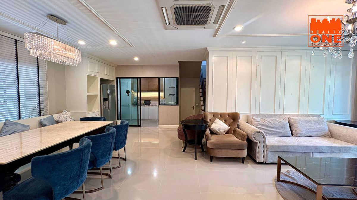 For SaleHouseRama 2, Bang Khun Thian : Corner Detached House for Sale – Mantana Rama 2 – Thien Thale Largest House Type | Prime Corner Plot | Beautifully Decorated