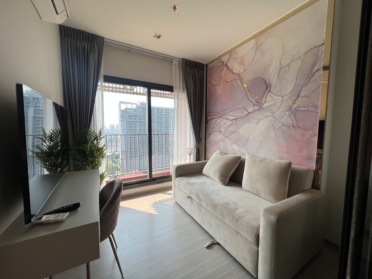For RentCondoRama9, Petchburi, RCA : For Rent Life Asoke Hype 1 Bed Plus Unit