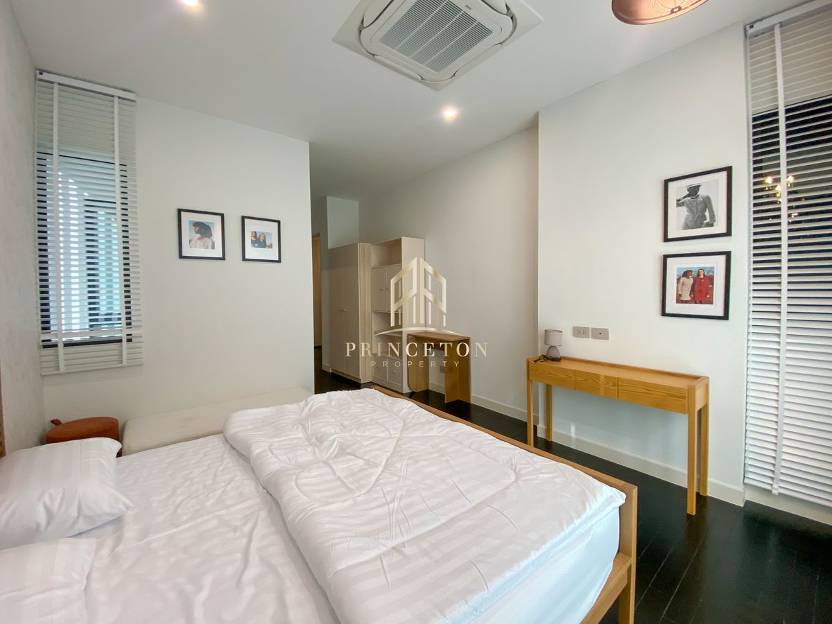 ให้เช่าบ้านเลียบทางด่วนรามอินทรา : ดิ ออเนอร์ โยธินพัฒนา บ้านเดี่ยวสไตล์ Private Pool Villa 3 ชั้น ระดับ Super Luxury 📞092-4252445 The Honor Yothinpattana