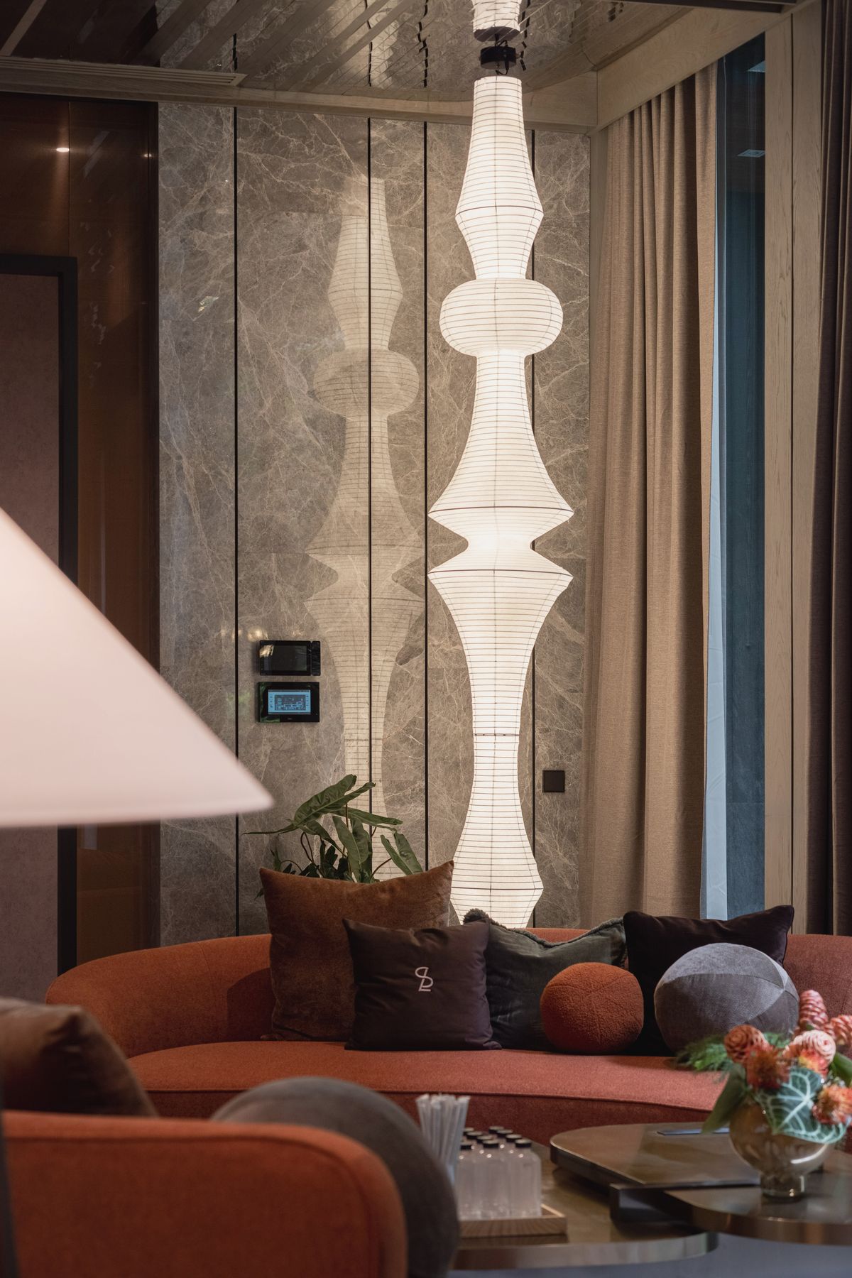 For SaleHouseBang Sue, Wong Sawang, Tao Pun : 3 -storey detached house for sale. Sonle Residences project (Sunle Residence), Ratchadaphisek, near MRT Wongsawang, only 900 meters, with a large private pool and a large Courtyard.