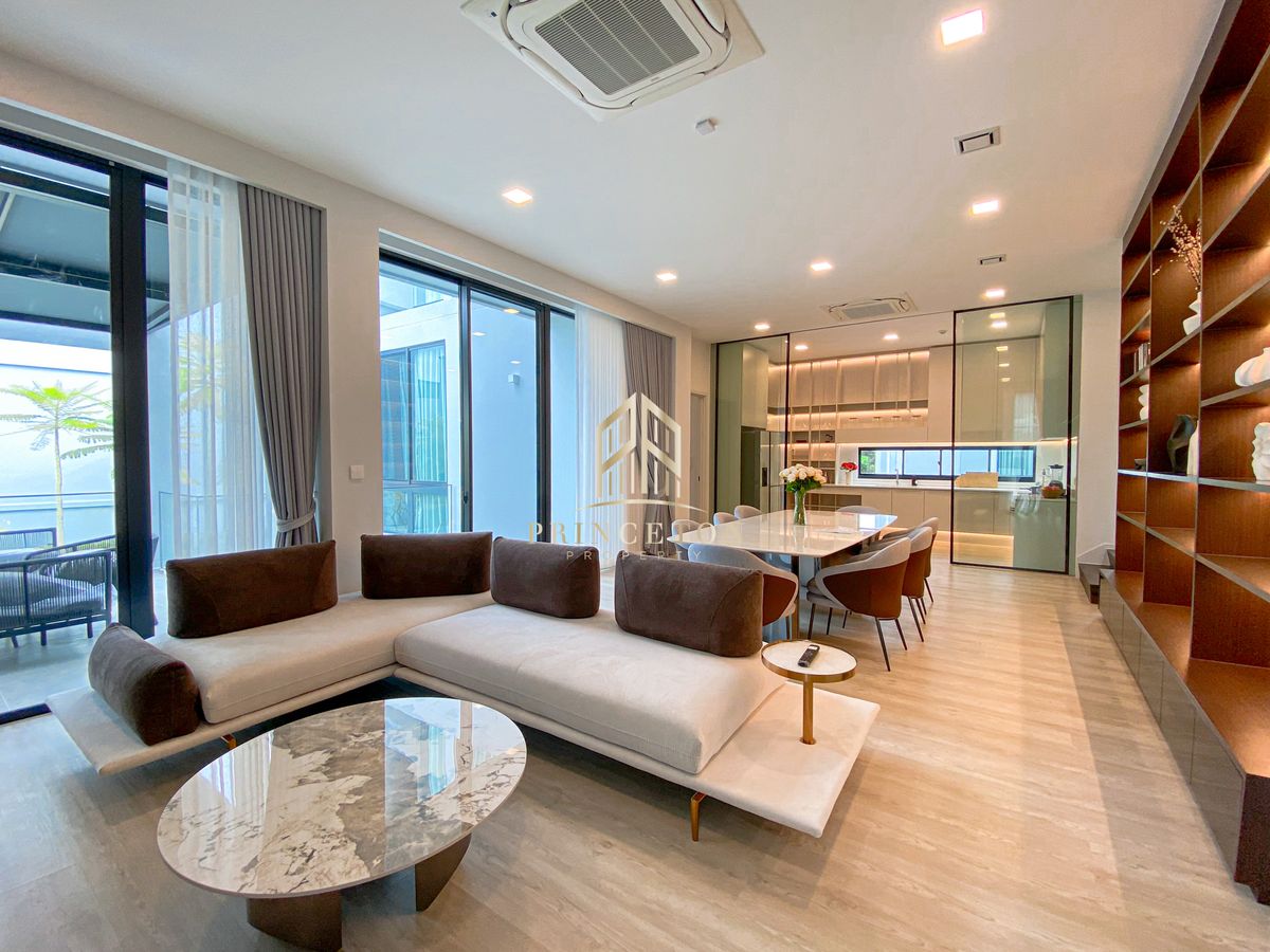 HousePattanakan, Srinakarin : Luxury Home for Sale or Rent at VIVE Krungthep Kreetha Comes with a Private Swimming Pool 📞092-4252445